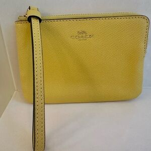Coach Retro Yellow Leather Corner Zip Wristlet New with Tags